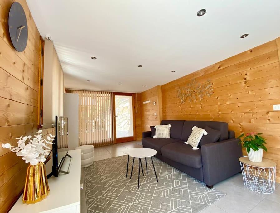 Androsace Appartement Dans Chalet Bois Avec Jacuzzi Privatif Terrasse Et Vue Montagne Les Villards-sur-Thônes 外观 照片